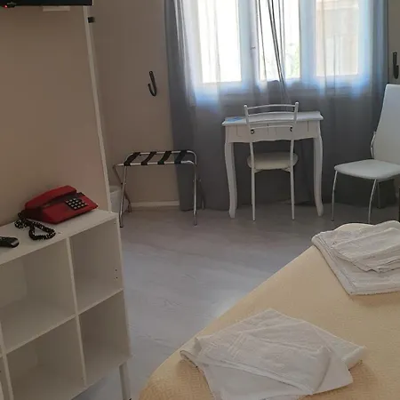 Otel Piccolo Center