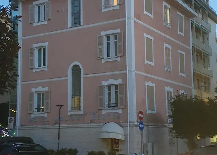 Piccolo Center Hotel 2*