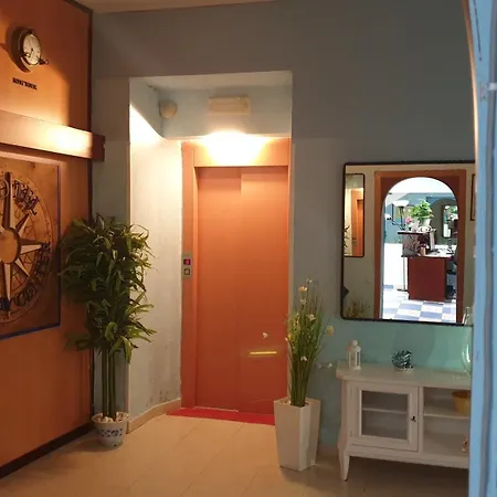 Piccolo Center 2* 피날레리구레