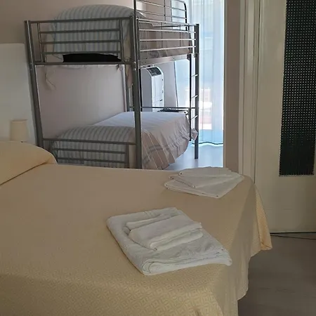 Piccolo Center 2* Finale Ligure